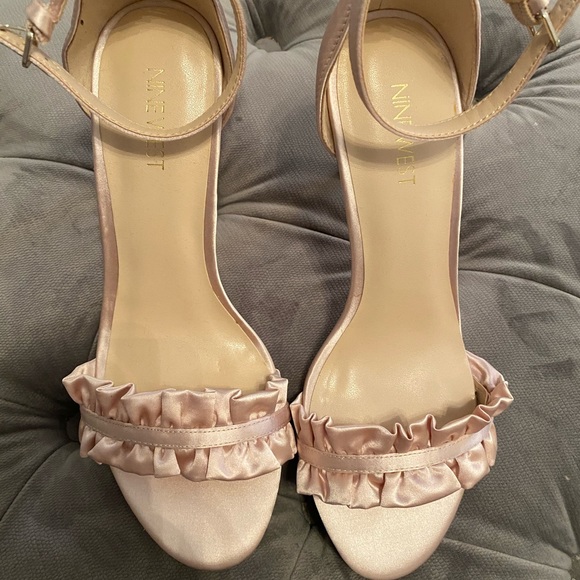 Nine West shoes size 9 - Picture 5 of 5